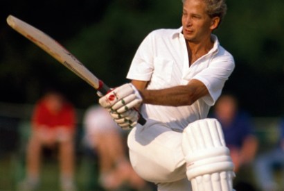 An Endangered Species, by David Gower - review