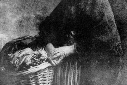 Joanne Spencer, who sold salad and rabbits from a basket in Portobello, c. 1904