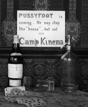 Pussyfoot