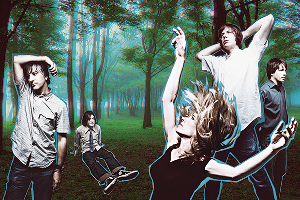 Sonic Youth in happier days in 2003. Left to right: Lee Ranaldo, Jim O’Rourke, Kim Gordon, Thurston Moore and Steve Shelley