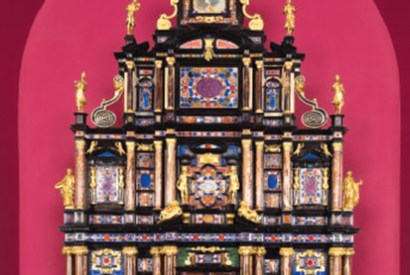 The Sixtus V cabinet: the supreme example of the art of pietra dura
