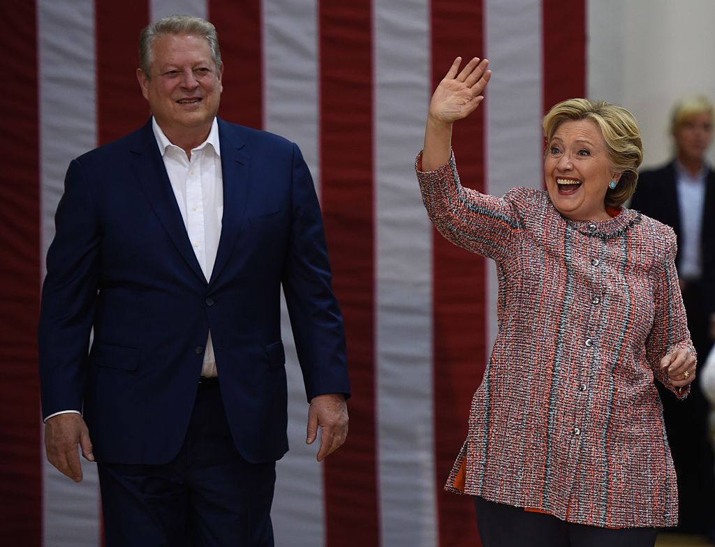 US-VOTE-DEMOCRATS-CLINTON