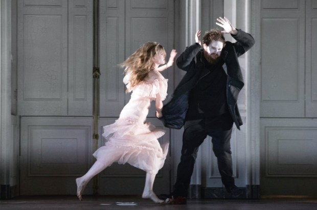 It’s a mad, mad, mad, mad world: Barbara Hannigan (Ophelia) and Allan Clayton (Hamlet) in Hamlet at Glyndebourne