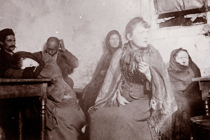 ‘A Cellar Dive in the Bend’, c.1895, by Richard Hoe Lawrence and Henry G. Piffard